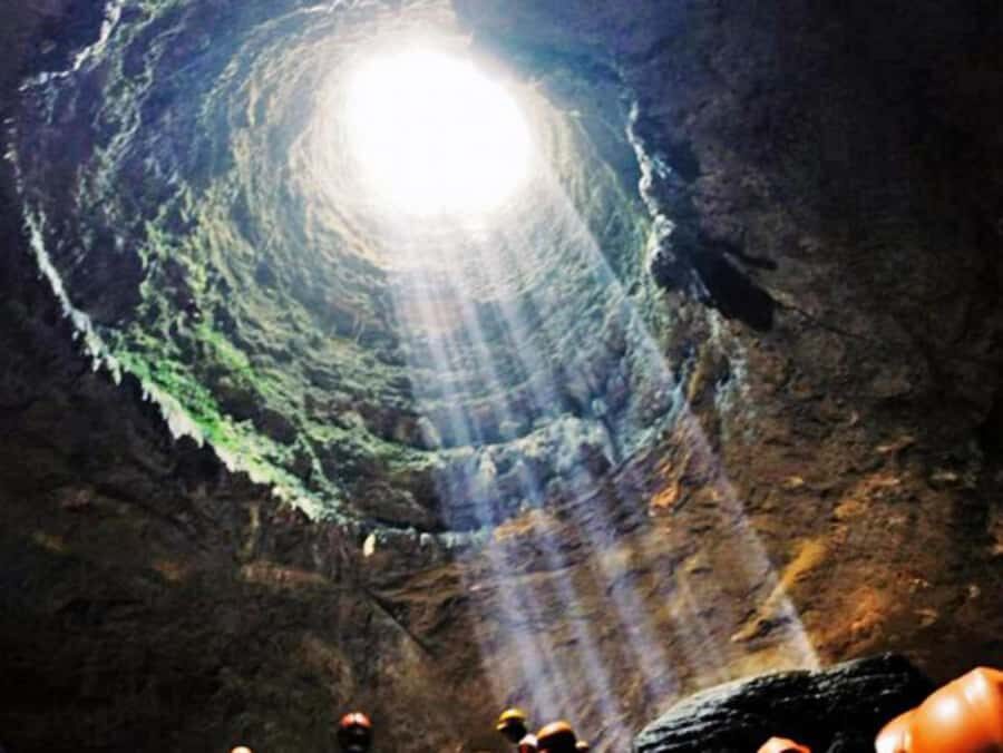 YOGYAKARTA,JOMBLANG CAVE AND PINDUL CAVE THE ADVANTURE TOUR - Exploring Jomblang Cave: The Vertical Wonder