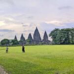 Yogyakarta:Prambanan & Borobudur Day Tour climbUp Guaranteed - Practical Details and Tips
