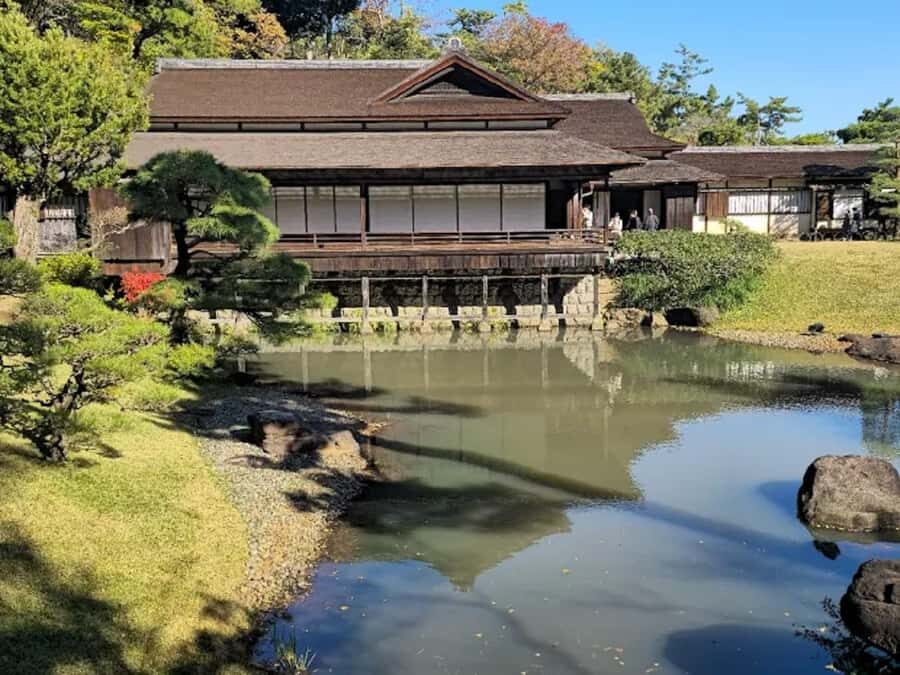 Yokohama: Minato Mirai, Chinatown, & Sankeien Tour - Practical Details and Tips for Your Tour Experience