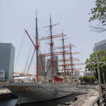 Yokohama: Tour with Coffee and Lunch - Who Should Consider This Tour?