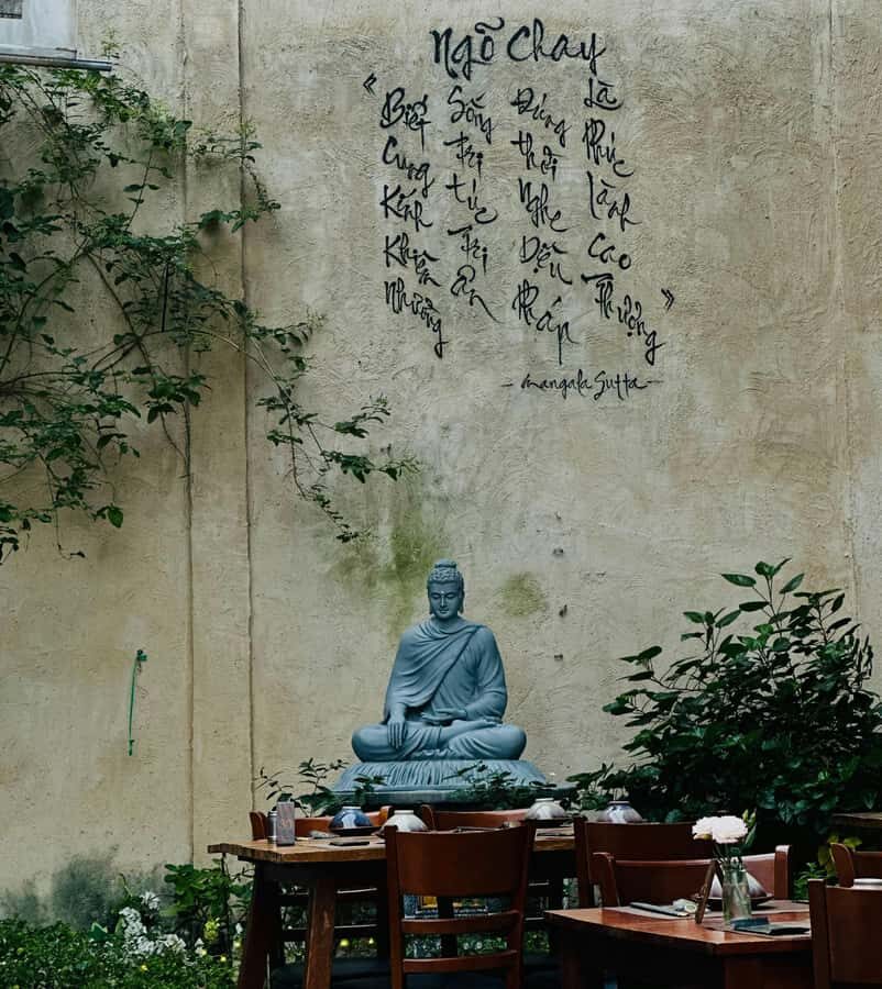 Zen Beijing: Guided Meditation, Tea & Hutong Culture Walk - Experiencing Tea and Cultural Connection
