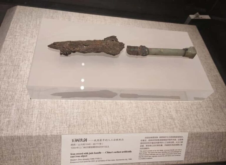 Zhengzhou: Henan Museum Guided Tour with Entry Ticket - Why This Tour Works for Different Travelers