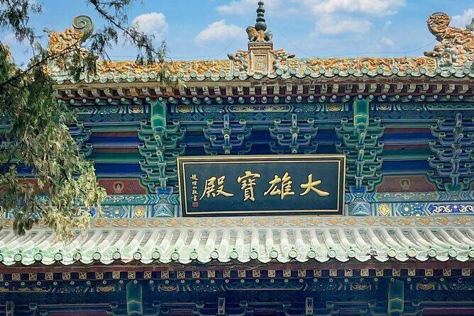 Zhengzhou Private Day Tour to Shaolin Temple and Longmen Grottoes - Highlights of the Itinerary