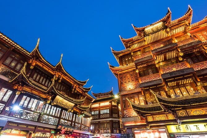 Zhujiajiao & Shanghai: Private Day Tour Water Town to Skyline - Yuyuan Garden: A Serene Escape in the City Center