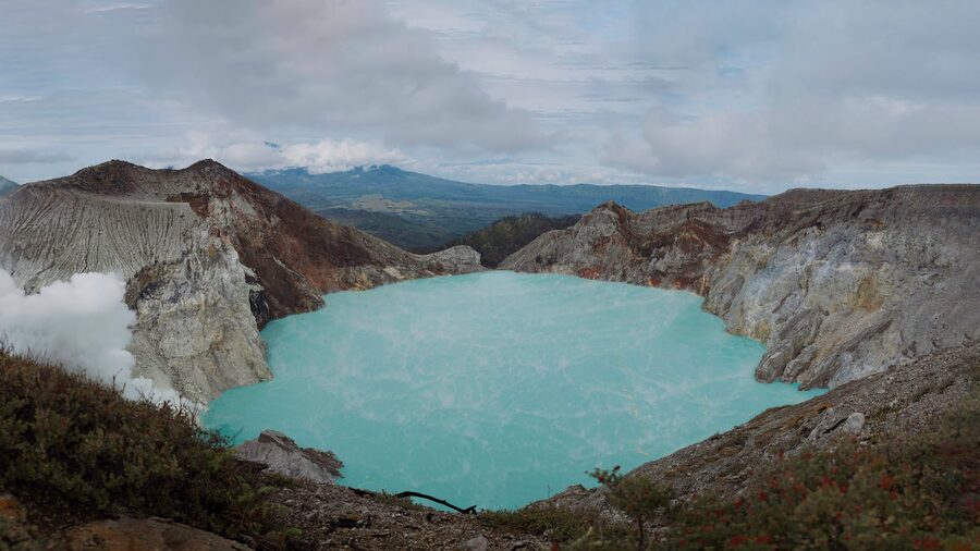 Ijen turquoise acidic crater lake