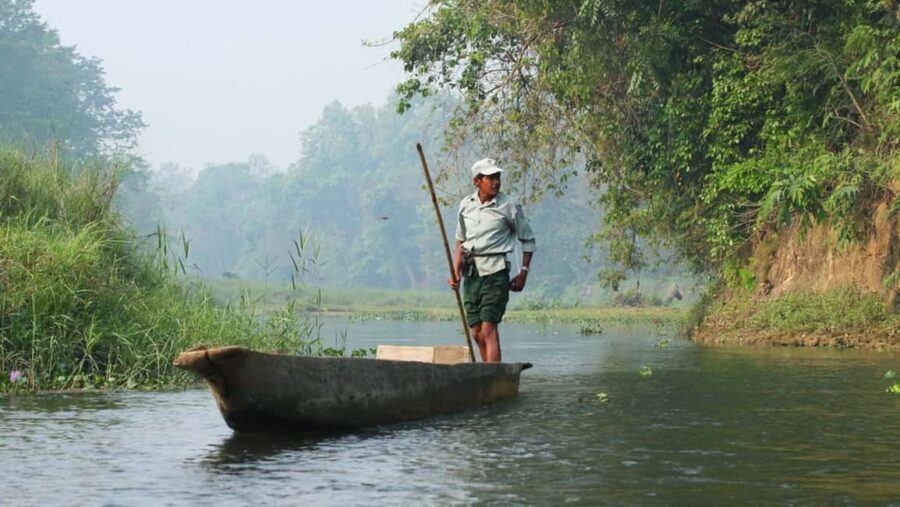 1 Day Chitwan: Jungle Safari, Canoe Ride, Tharu Dance Show - Exploring the Chitwan Experience