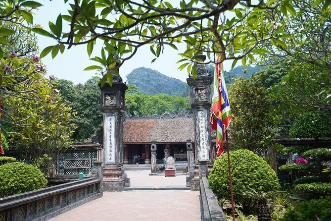 1 Day Small Group Tour in Ninh Binh from Hanoi - Practical Details and What You Can Expect