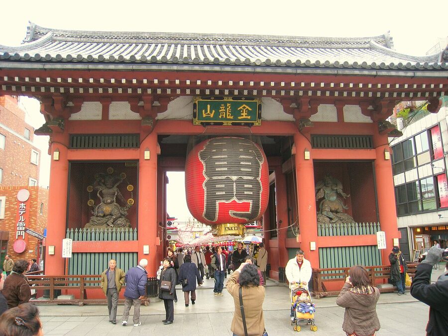 The iconic Kaminarimon Thunder Gate with its massive red lantern at Senso-ji Temple in Asakusa Tokyo
