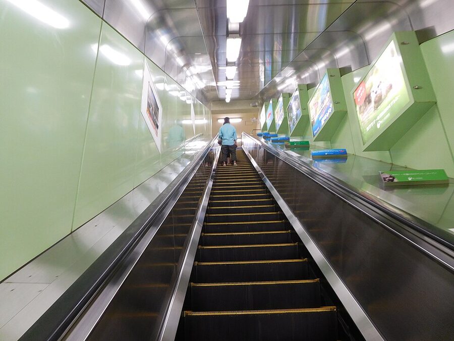 The Enoshima Escar, the outdoor escalator system that carries visitors up the island's steep slope