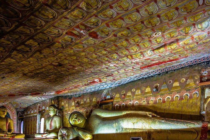 2 Night /3 Days-Highlights of Sri Lanka (Days Can be extended) - Day 2: The Iconic Sigiriya and Dambullas Cave Temples