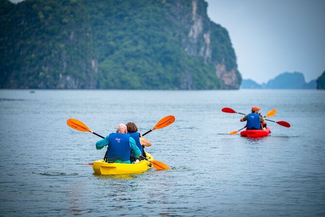 4 Star Cruise 2 days 1 Night Bai Tu Long Bay Voyage from Hanoi - The Balance of Value and Experience