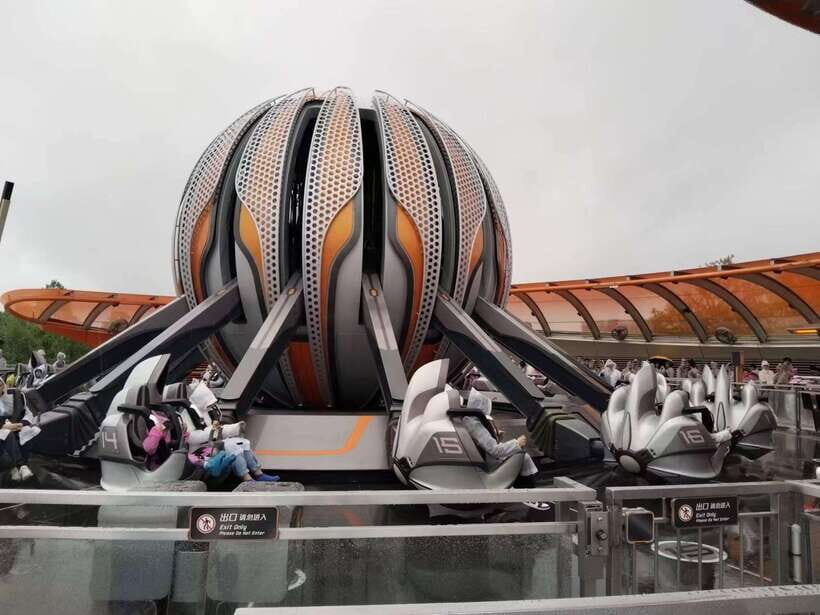 6 hour private tour in Disneyland - Practical Details and Considerations