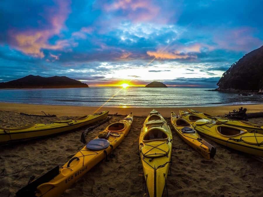 Abel Tasman Kayaks: 3 Day Kayak and Walk North - An In-Depth Look at the Abel Tasman 3-Day Tour