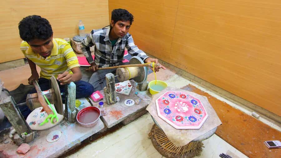 Agra: Shopping Tour with Marble Inlay Workshop & Souvenirs - Analyzing the Value