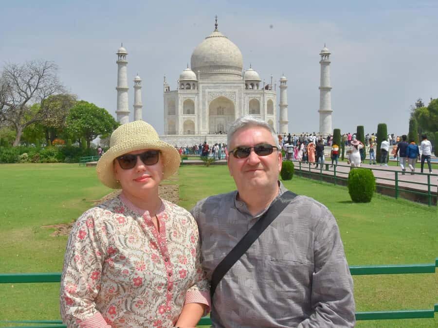 Agra: Taj Mahal, Agra Fort and Fatehpur Sikri Guided Tour - Experience Quality and Value