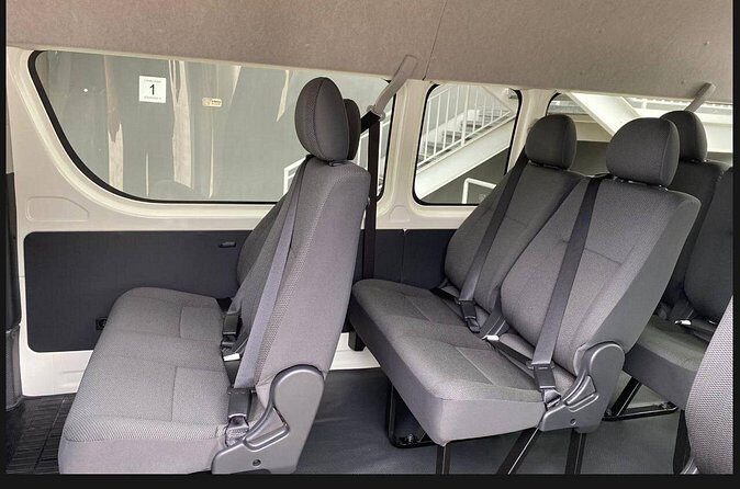 Airport to Hotel or Hotel to Airport Transfer in Singapore - What to Expect from the Transfer Service in Singapore