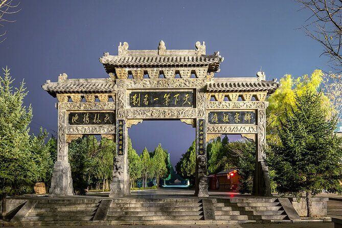 All-inclusive Customized Luoyang Layover Tour with Shaolin Temple - Moving to Longmen Grottoes