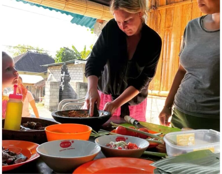 Amed All Exclusive Snorkeling, Fishing & Cooking Lunch - Traditional Fishing Experience