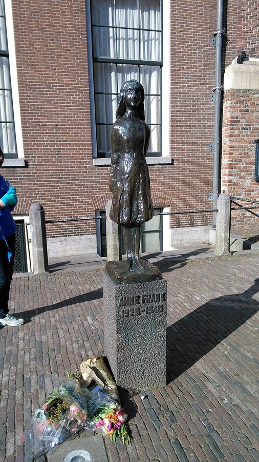 Anne Frank statue at Westermarkt Amsterdam by Mari Andriessen