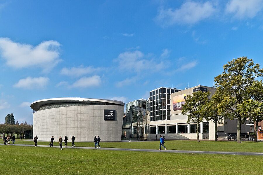 Van Gogh Museum Kurokawa wing modern glass extension