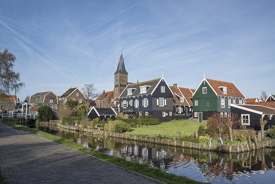Kerkbuurt traditional houses in Marken