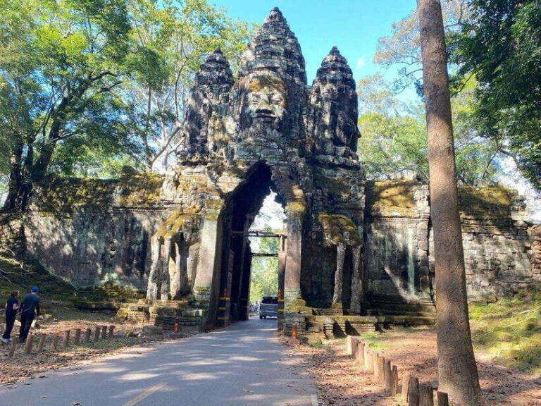 Angkor Wat four Days Tour Standard - Exploring the Temples: A Closer Look at the Itinerary