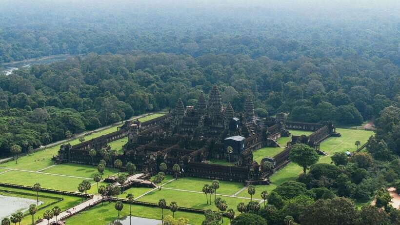 Angkor Zipline and Discover Highlight Angkor wat with Sunset - Practical Details and What to Expect
