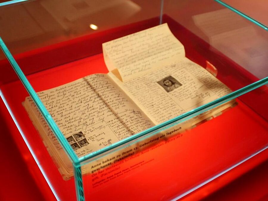 Anne Frank diary facsimile