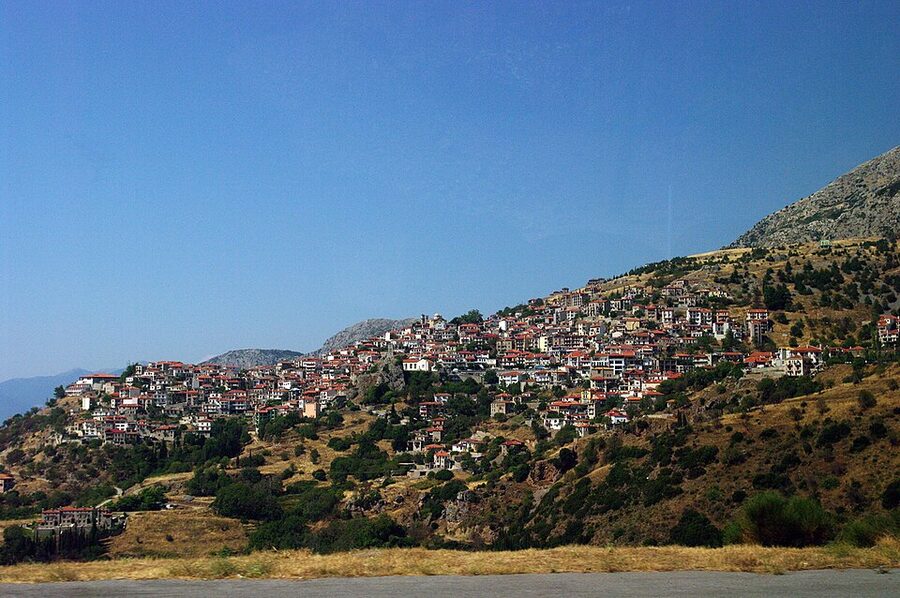 Arachova houses on cliffside Mount Parnassus traditional