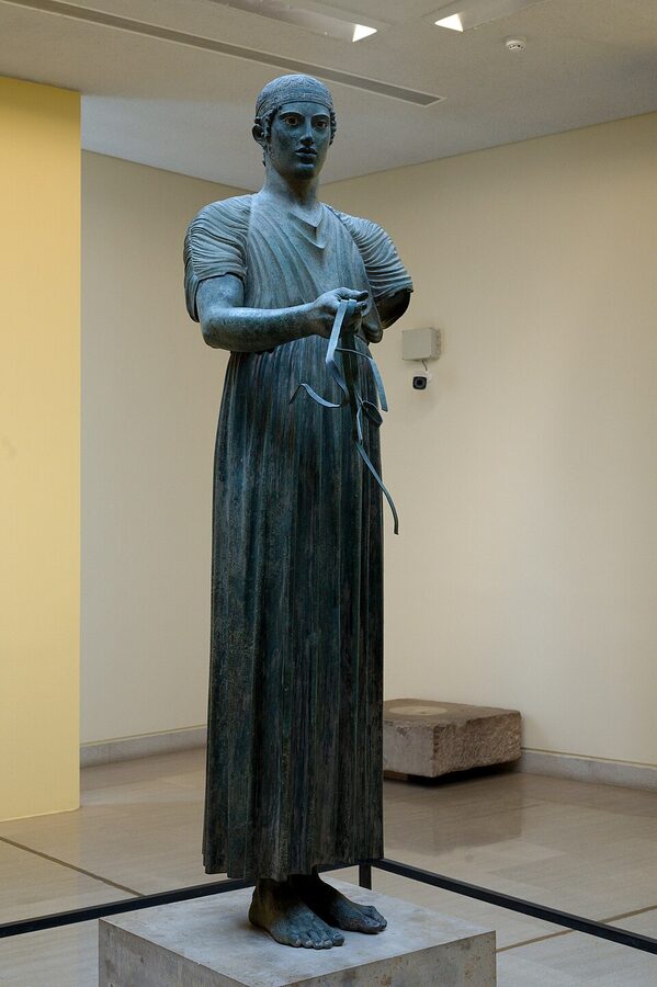 Charioteer of Delphi 478 BC bronze sculpture museum