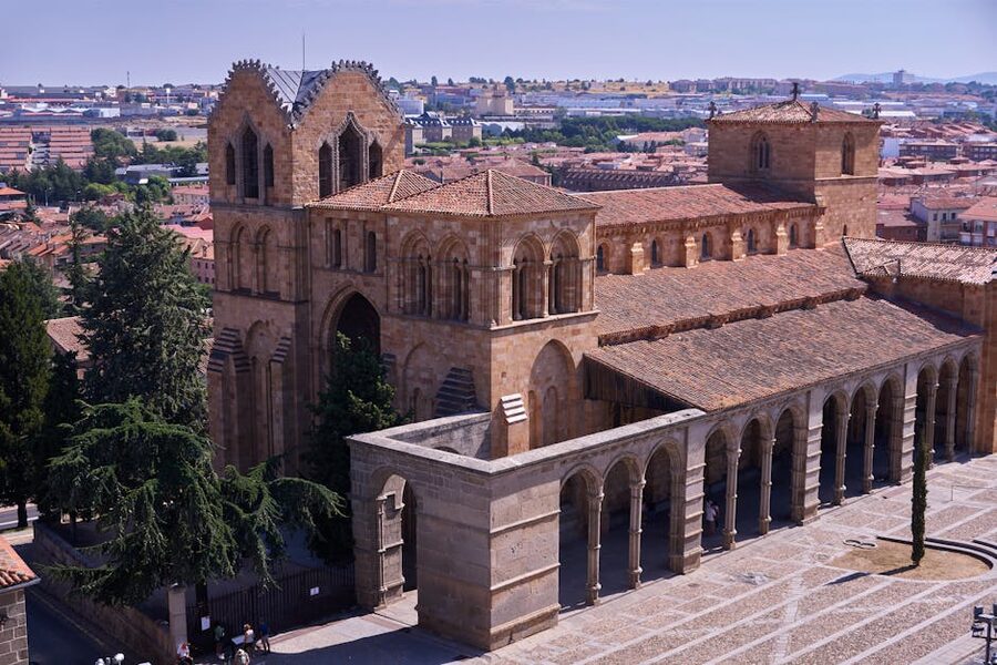 Basilica de San Vicente Avila daytime