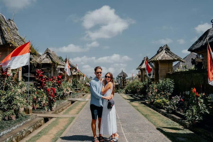 Bali: Penglipuran Temple, Waterfalls and bamboo village Tour - The Practicalities: Transportation, Timing, and Group Size