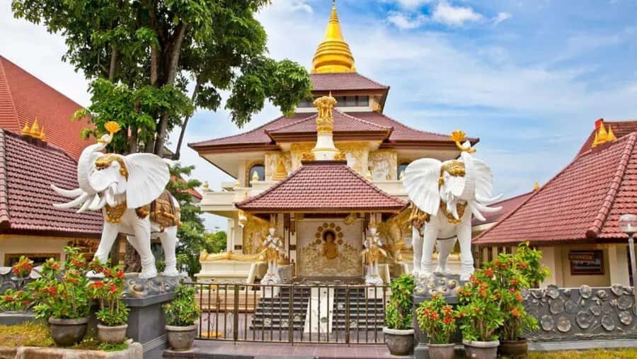 Bali: Private Tour Customised Uluwatu With Kecak Dance - A Deep Dive into the Itinerary