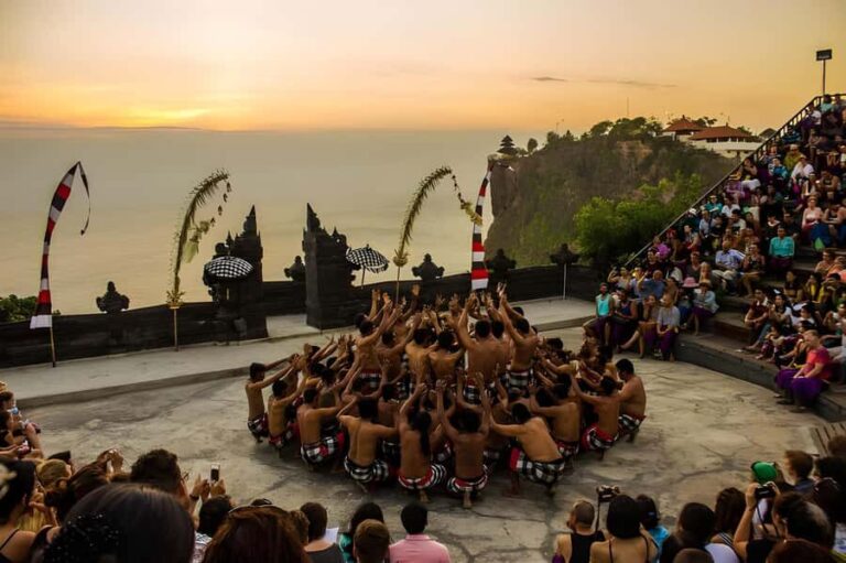 Bali: Uluwatu Temple, Kecak Dance & Photo Session Tour - What Makes This Tour Stand Out?