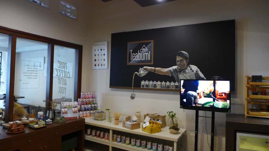 Bandung City Lights Tour - Detailed Breakdown of the Itinerary