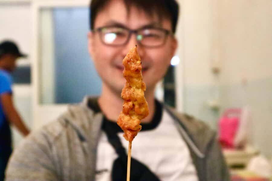 Bangkok: Chinatown Street Food Tour with 10+ Local Dishes - The Itinerary: A Taste of Local Flavors and Culture