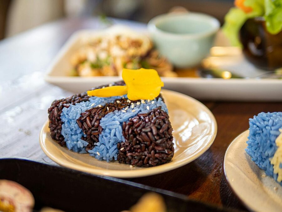 Thai mango sticky rice dessert with coconut milk