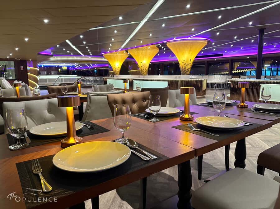 Bangkok: The Opulence Chao Phraya Lavish Dinner Cruise - Authentic Insights from Reviews