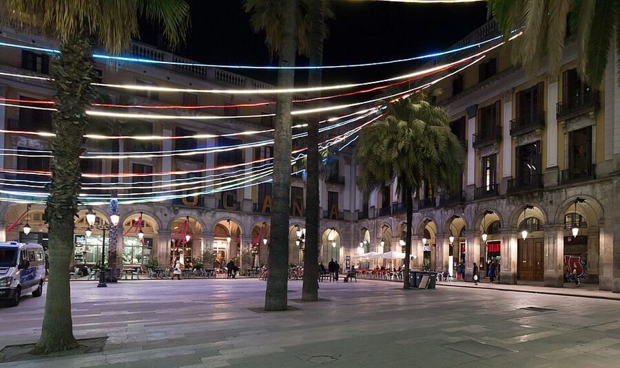 Placa Reial in Barcelona at night