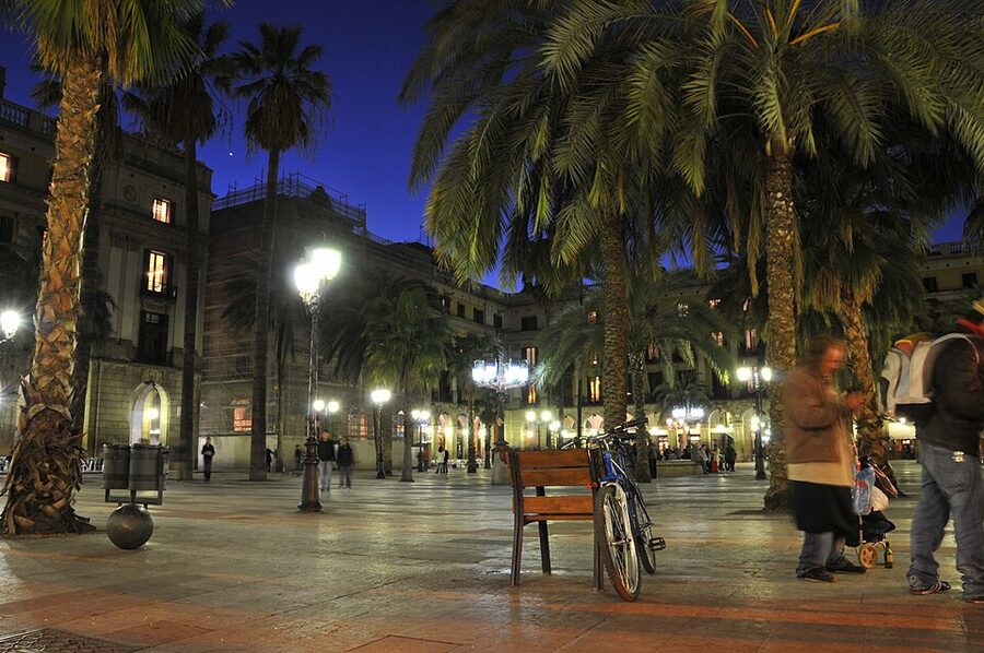 Placa Reial at night Barcelona Los Tarantos venue area