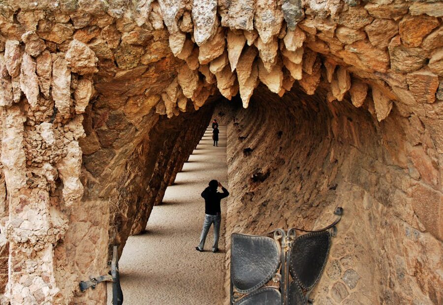 Park Güell stone arches viaduct