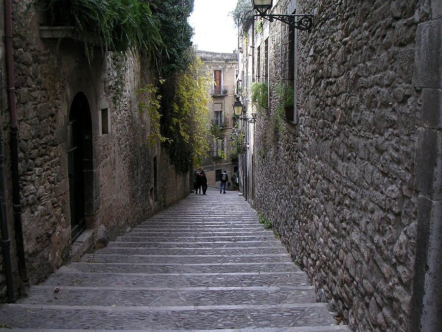 Stone alley in El Call, Girona's medieval Jewish quarter