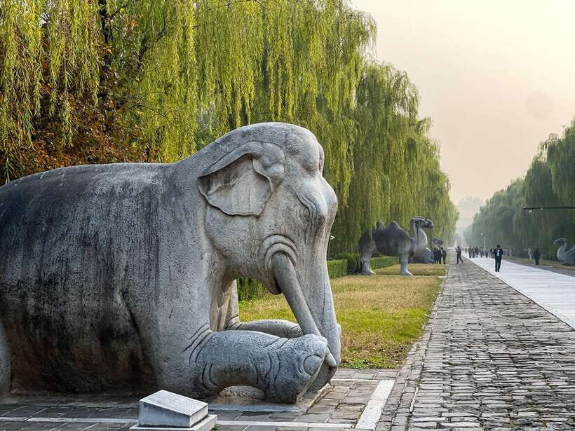 Beijing: Great Wall and Ming Tomb All-inclusive Private Tour - Sacred Way: Optional but Worthwhile