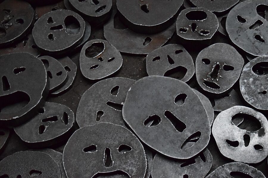 Shalekhet Fallen Leaves iron faces by Menashe Kadishman at Jewish Museum Berlin