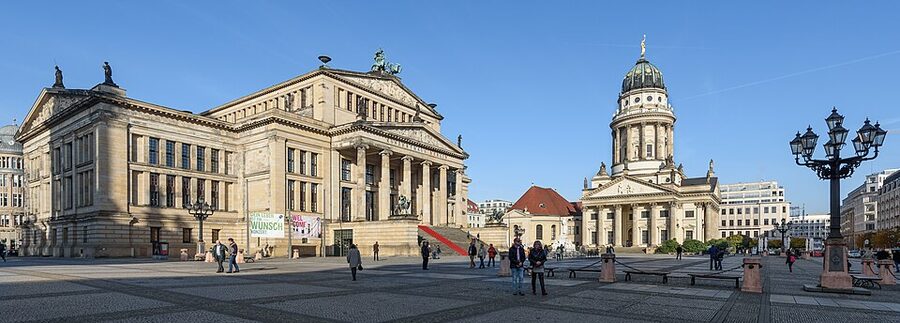 Gendarmenmarkt panorama Berlin