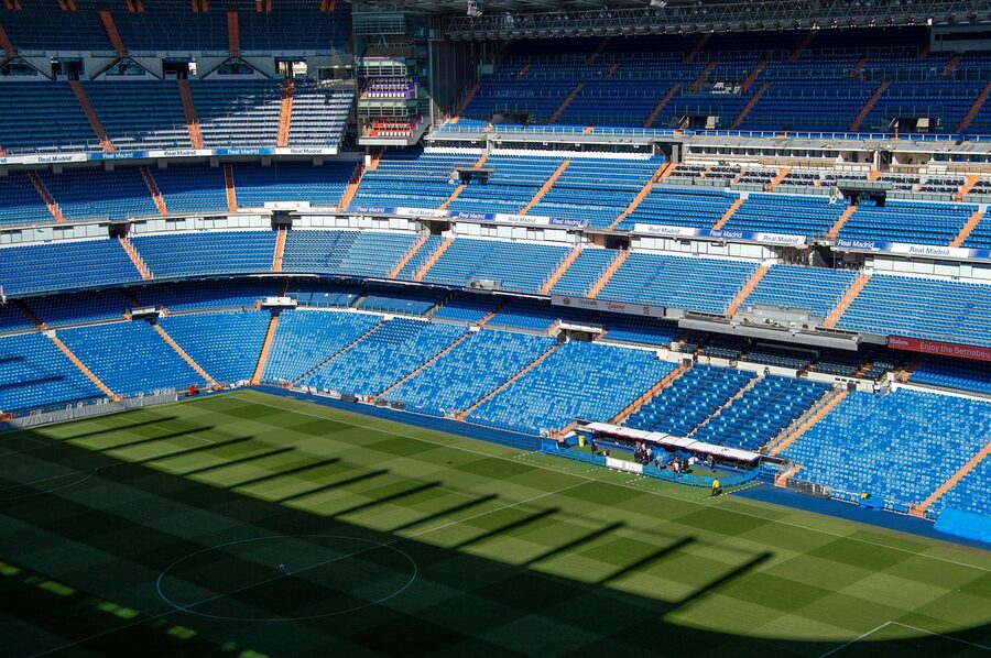 Tribune view of the Bernabéu pitch from above