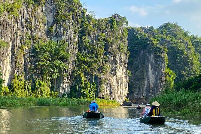 Best Private Tour Hanoi to Ninh Binh Discover Tam Coc & Hoa Lu - What Travelers Can Expect from This Tour