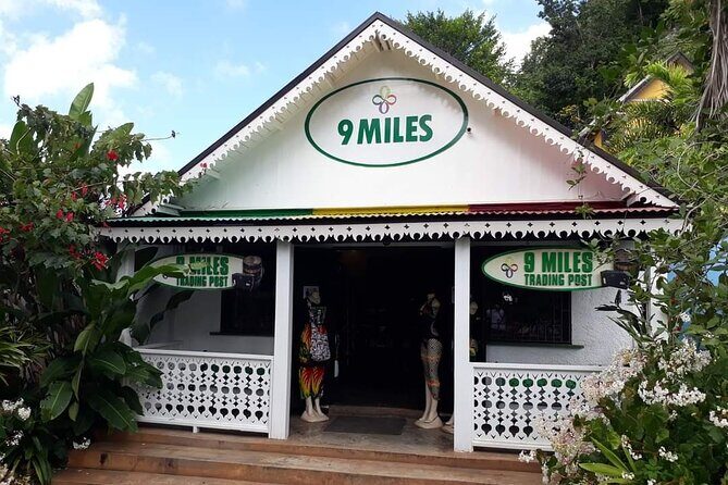Bob Marley's Nine Mile Tour with Admission from Montego Bay - Authentic Insights from Reviewers