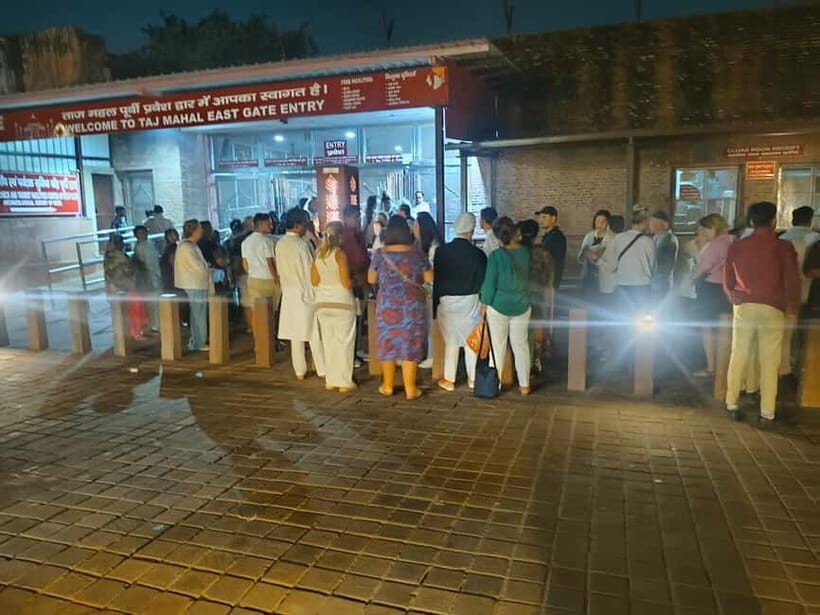 Book Private Guided Tour Taj Mahal & Agra Fort Tour Full Day - Why This Tour Offers Great Value