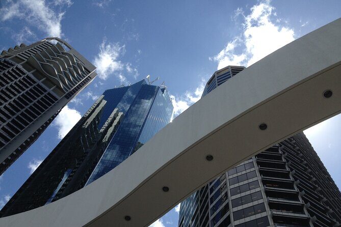 Brisbane Experience City Walk with Drink Included - Practical Aspects & Value